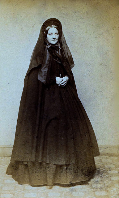 18713140102_42ca4849eb_z