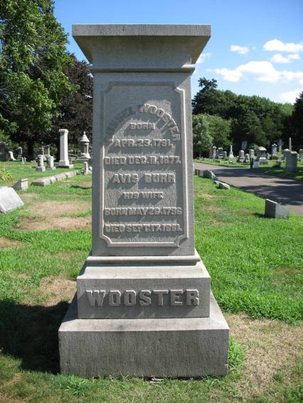 55418035_128018284061